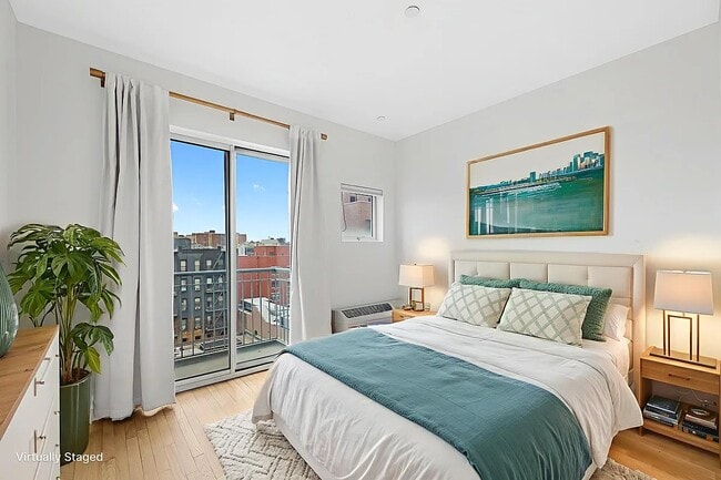 Building Photo - 152 Ludlow St