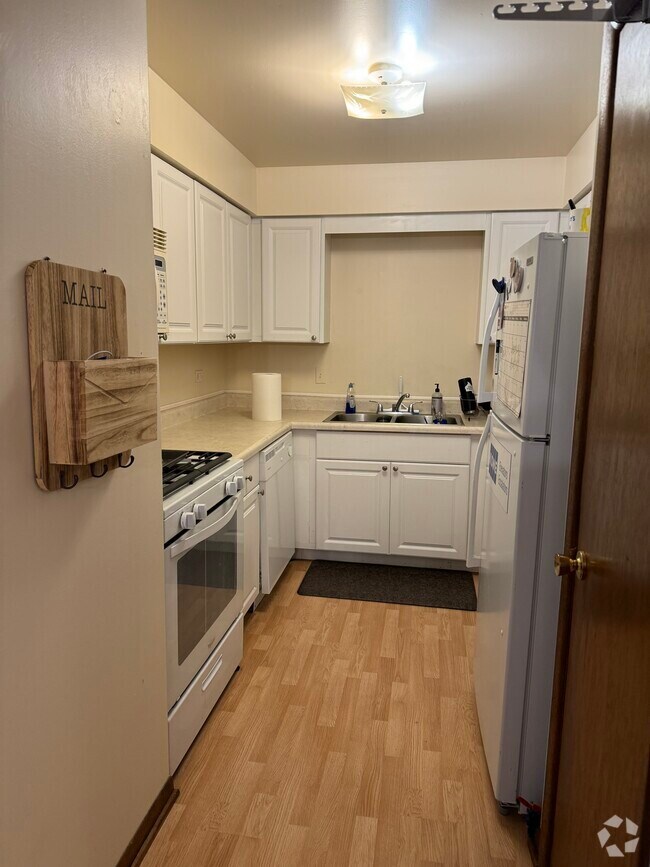 Clearing Apartments for Rent Chicago, IL 14 Rentals