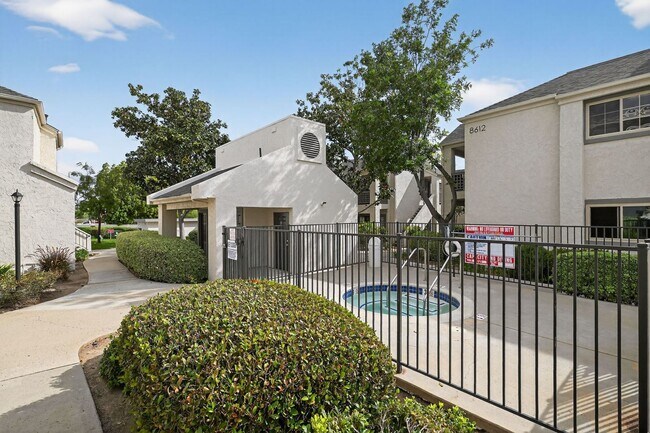 Foto del edificio - Santee 2 Bedroom 2 Bath Condo with Garage