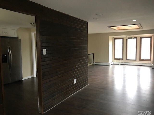 Building Photo - 17 Woodridge Ln