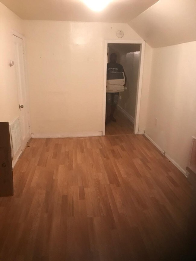 living room - 549 Court St