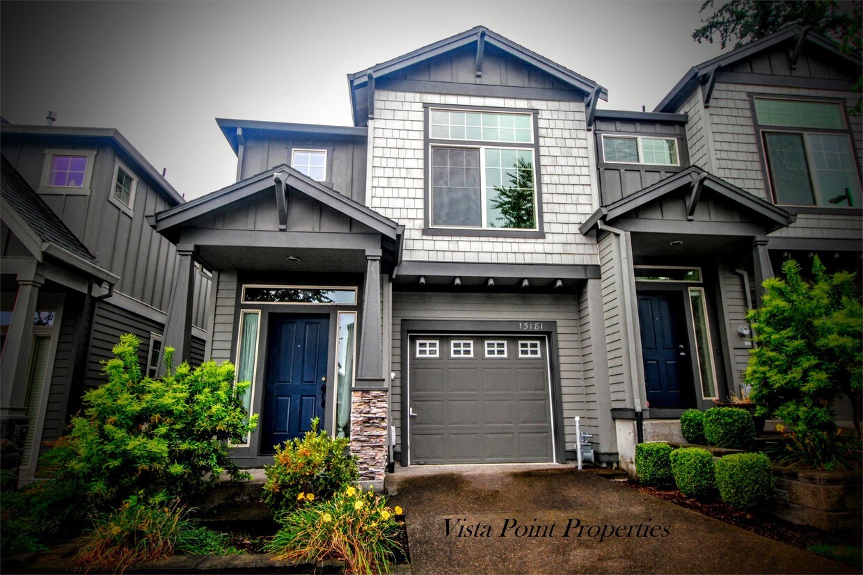 15181 SW Canyon Wren Way, Beaverton, OR 97007 Townhome Rentals in