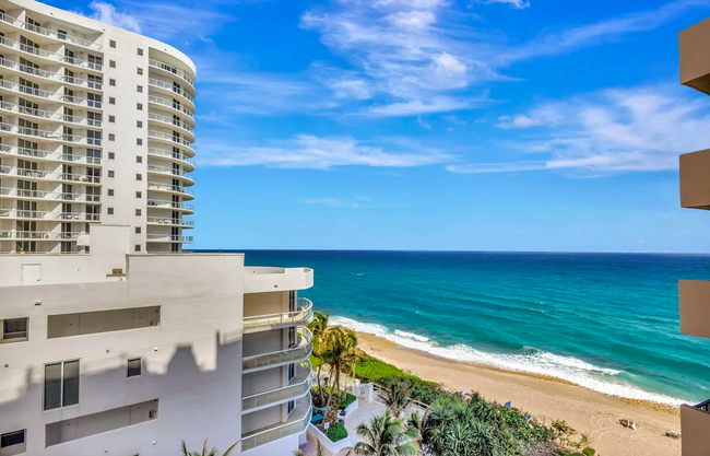 Building Photo - 4200 N Ocean Dr