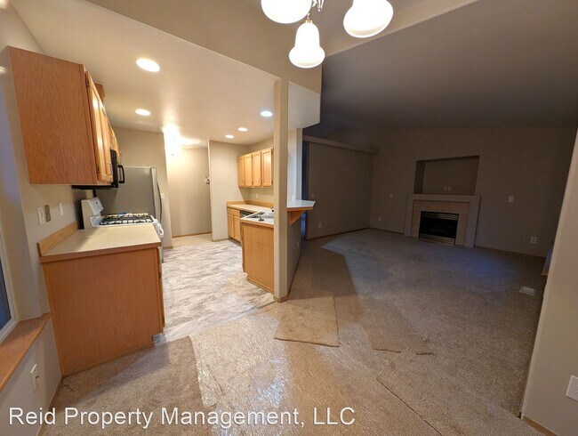 Foto del edificio - 4 br, 3.5 bath House - 6157 Oceanside PL NE
