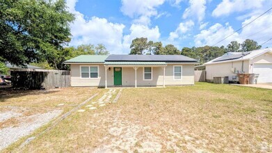 Building Photo - 3212 Cornell Dr