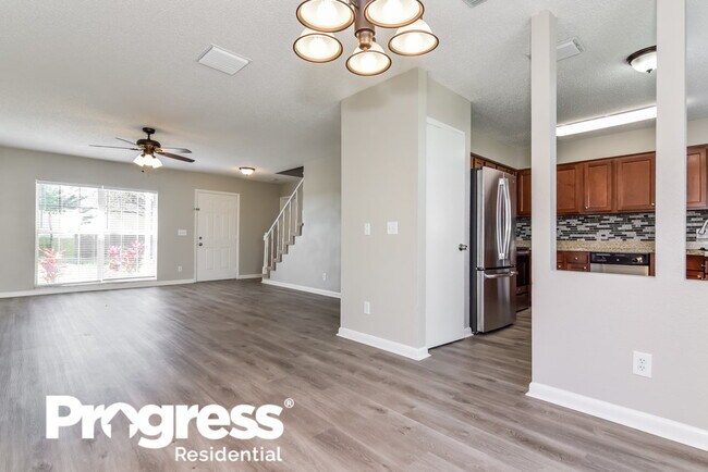 Building Photo - 7828 Chaperon Ct