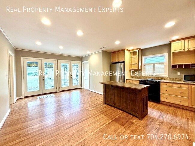 Foto del edificio - 3234 Auburn Ave