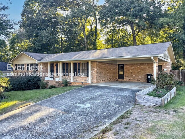 Building Photo - 1133 Wonder Ln