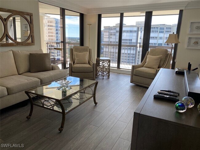 Foto del edificio - 4551 Gulf Shore Blvd N