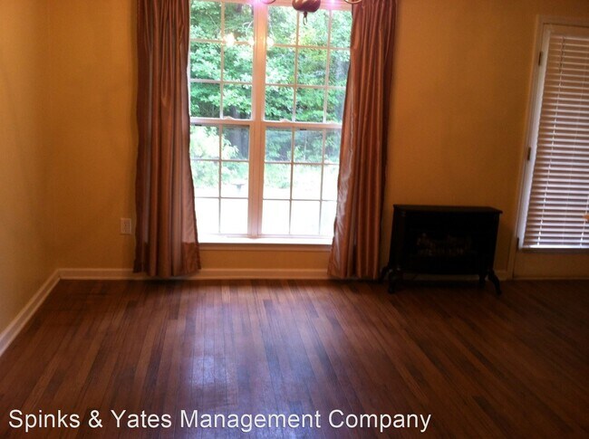 Building Photo - 4 br, 2 bath House - 1809 Azalea Dr