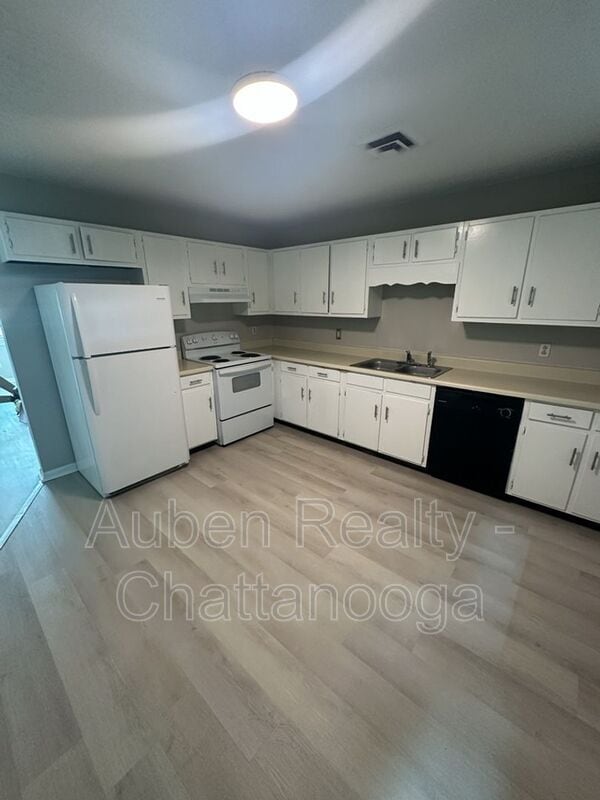 Foto del edificio - 446 9th St SE