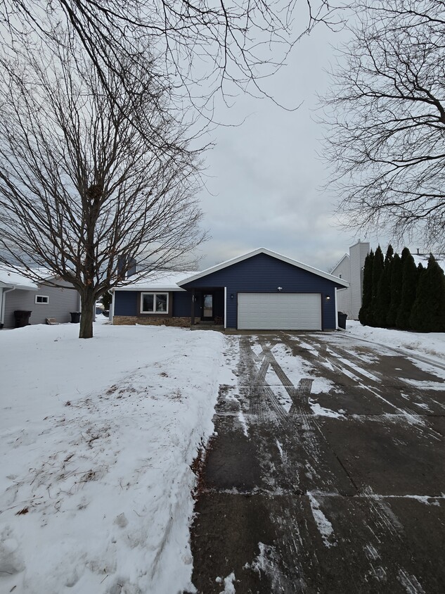 Primary Photo - 3601 15th Ave