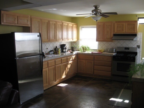 kitchen - 105 S West Ave