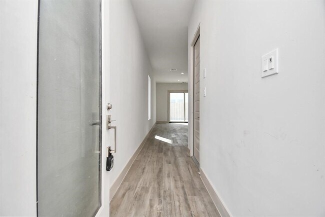 Foto del edificio - 4025 Boho Ln