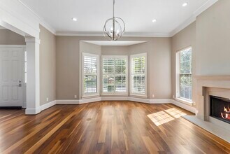 Building Photo - 14 Jetty Point Dr