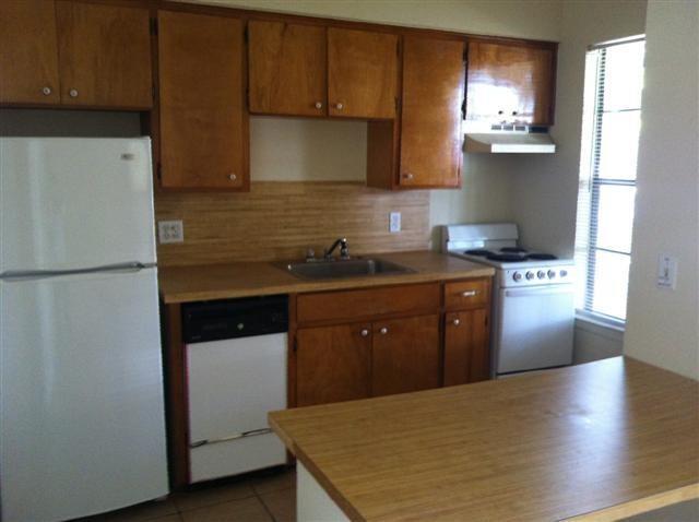 Foto del edificio - 621 W 37th St