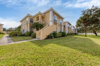 Building Photo - 1185 Villagio Cir