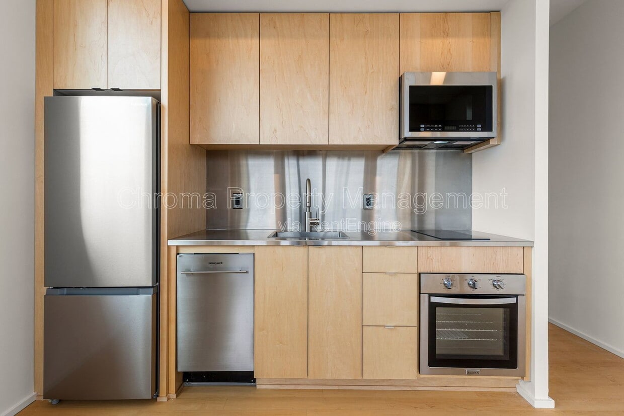 Photo - 7480 North Delaware Avenue