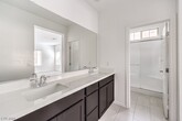 Foto principal - 600 Carriage Hill Dr