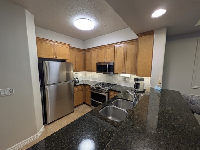 Photo - 5 S 500 W Townhome