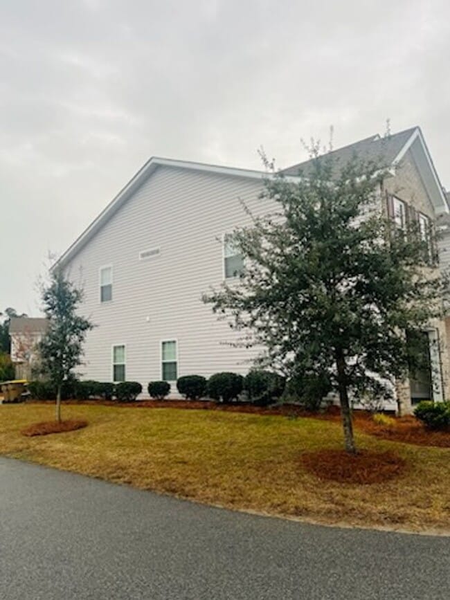 Foto del edificio - Townhome in Desirable Sterling Links - AVAILABLE NOW