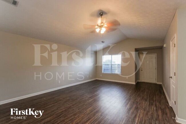 Foto del edificio - 792 Pine Shoals Ct