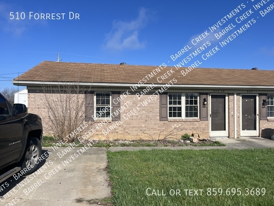 Primary Photo - 2-Bed 1-Bath + Huge Yard