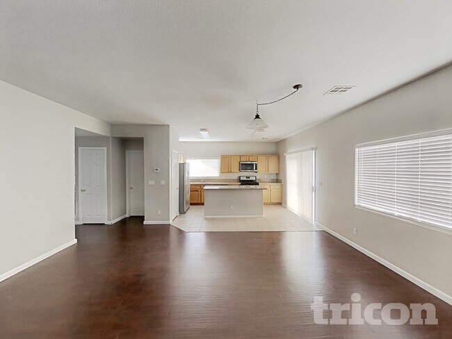 Building Photo - 717 Horse Stable Ave