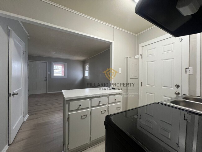 Foto del edificio - 5260-5262 Fletcher Avenue