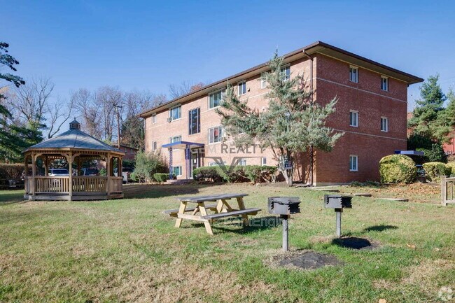 Foto del edificio - 14402 Gemstone Dr