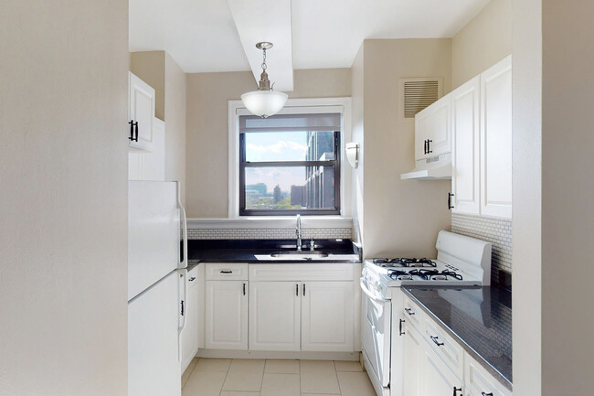 Kitchen - Windermere House