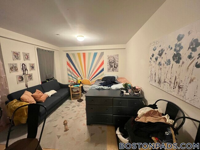 Foto del edificio - 461 Park Dr