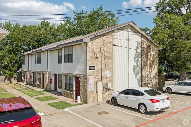 Double Tree Apartments - Double Tree Apartments