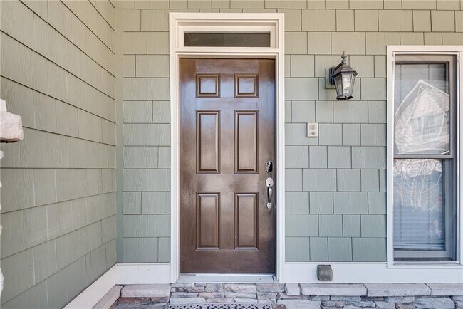 Foto del edificio - 1387 Village Creek Cir