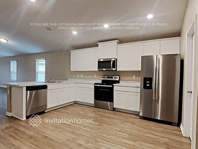 Building Photo - 2344 Oak Stream Dr