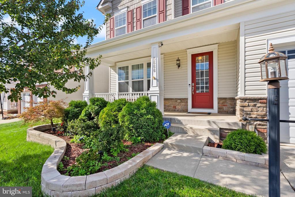 Foto principal - 5666 Spriggs Meadow Dr