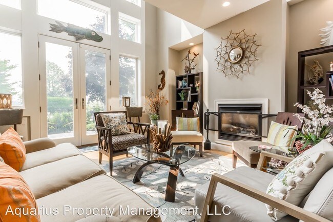 Foto del edificio - 3 br, 2.5 bath House - 65 B Randall Street