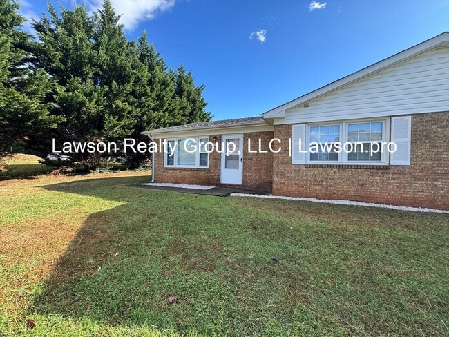 Photo - Pennsylvania 4501-4503 Apartment