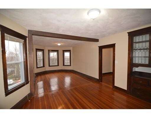 Building Photo - 103 Sawyer