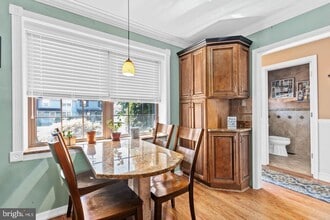 Building Photo - 1003 Mulberry Ct