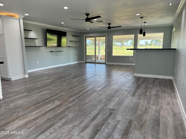 Foto del edificio - 15609 N Cameo Dr
