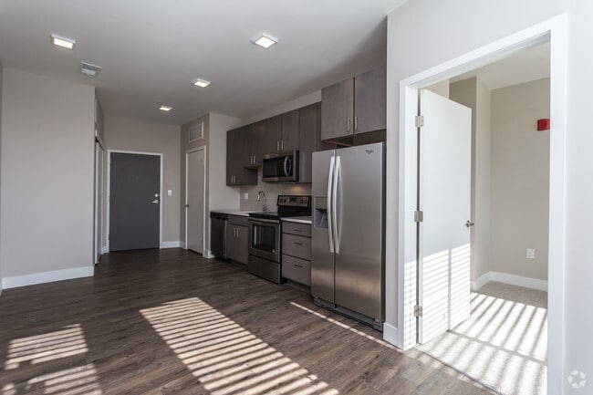 1HAB, 1BA - 500 ft² - 2525 Eliot Street Apartments