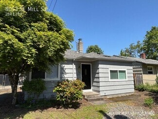 Building Photo - 8053 SE Mill St