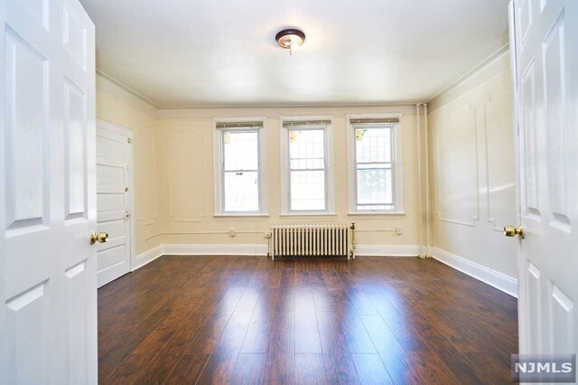 Foto del edificio - 622 Grove St