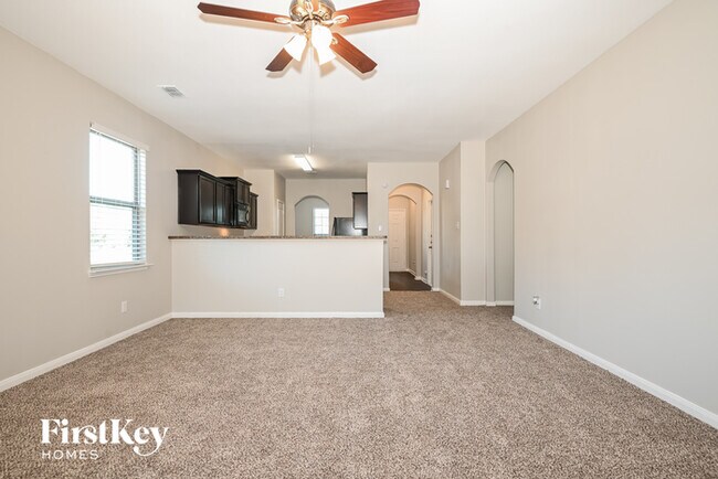 Foto del edificio - 14237 Stallion Ridge Dr