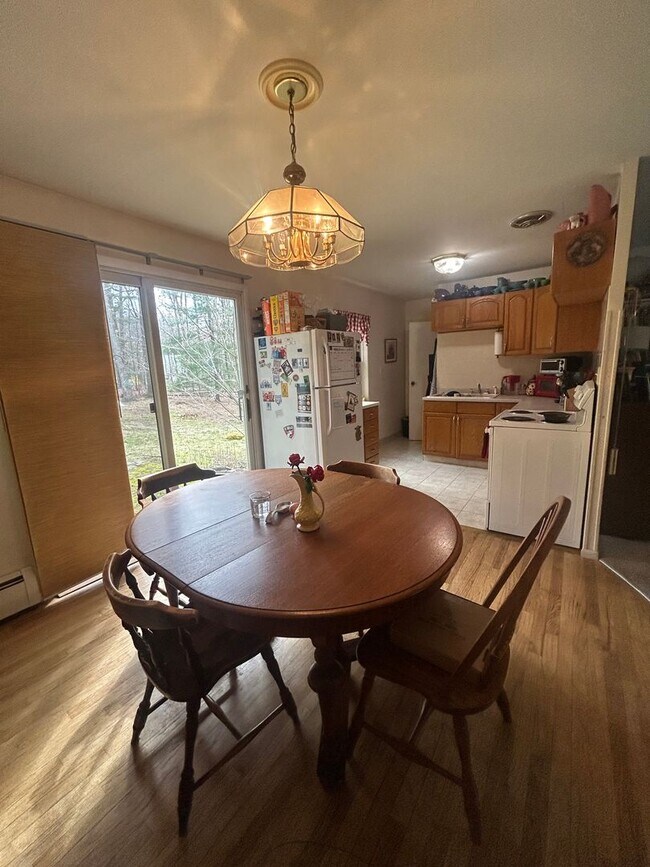 Foto del edificio - 3 bed, 1 1/2 Bath House