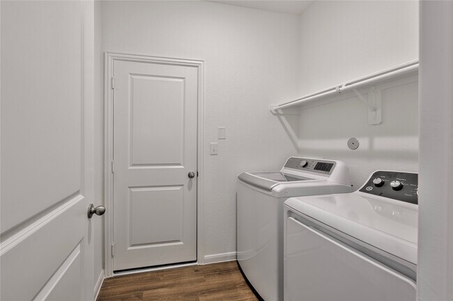 Foto del edificio - 9626 Summer Shadow Wy