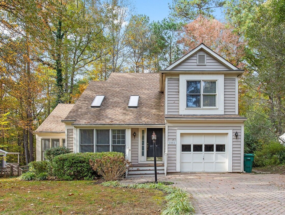 Primary Photo - Cool, Mod 2 Bedroom Home in Brandermill