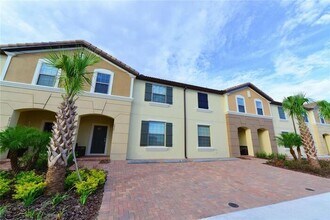 Building Photo - 8907 Geneve Ct