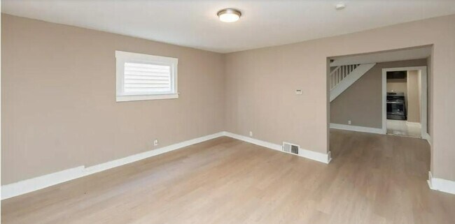 Foto del edificio - 4239 E 98th St